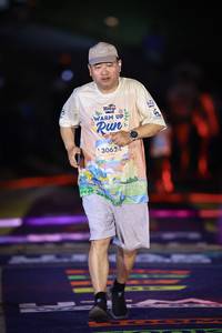 BIB: 
                            <button type="button" onclick="openModal(25219819)" class="btn btn-primary btn-sm float-right btn-popup" data-toggle="modal" data-target=".modal-high-quality">
                        <i class="fas fa-shopping-cart"></i> Add to Cart
                    </button>
                                            <button type="button" onclick="isThisMe(25219819, true)" class="btn btn-success btn-sm float-right btn-popup btn-isme hidden" data-toggle="tooltip" data-placement="bottom" title="นี่คือรูปของคุณใช่ไหม คลิกที่นี่เพื่อเอาเข้าอัลบั้ม">
                        <i class="fas fa-plus"></i> Add to album
                    </button>
                    <button type="button" onclick="isThisMe(25219819, false)" class="btn btn-warning btn-sm float-right btn-popup btn-isnotme hidden">
                        <i class="fas fa-ban"></i> Remove from album
                    </button>